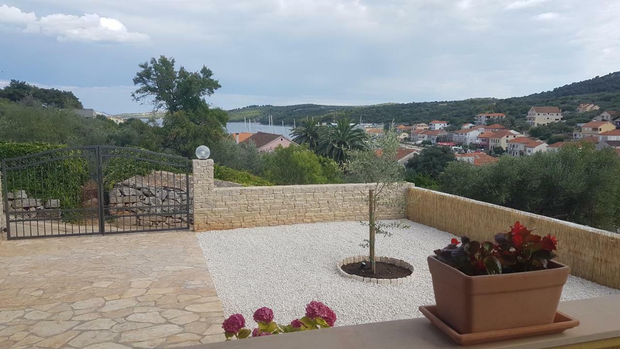 Apartment Azaleja Сали Екстер'єр фото